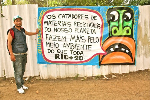 Alex Cardoso, MNCR, na Cúpula dos Povos, Rio de Janeiro.