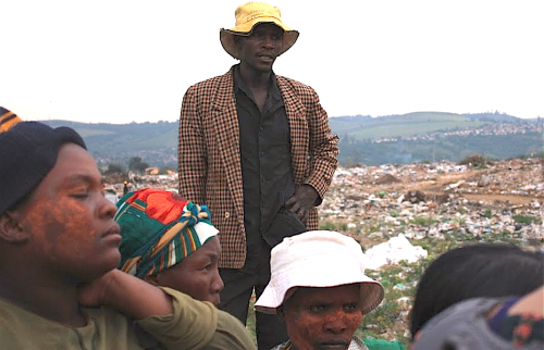 Waste pickers at Marionhill landfill, outside of Durban, South Africa. Photo: Deia de Brito.